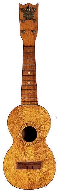 Leonardo Nunes ukulele